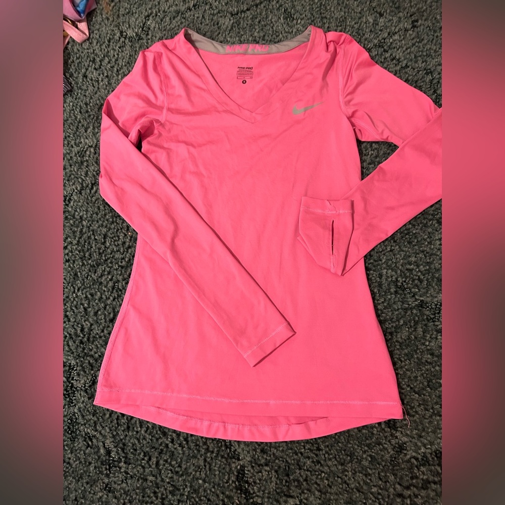 NIKE HOT PINK